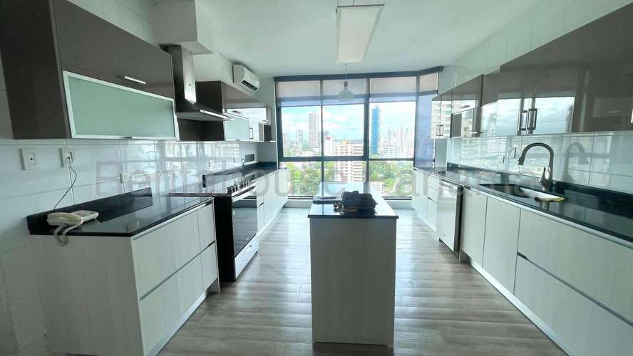 Venta de Apartamento en Avenida Balboa DCD27-1756 - Imagen 15
