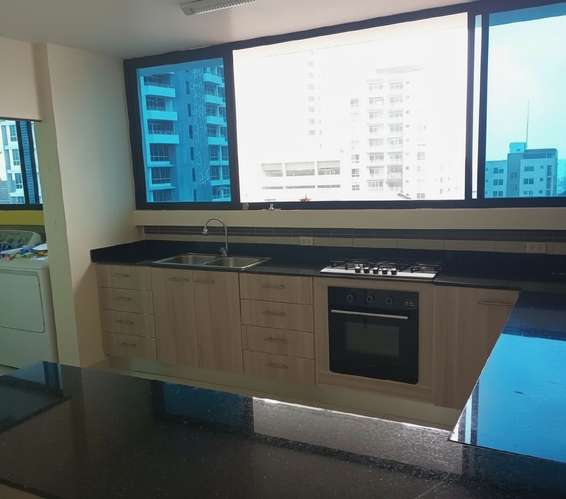 Venta de Apartamento en San Francisco 3 REC C/U CON BANO 3 PARKINGS 185mtrs a $1,189xm2 - Imagen 6