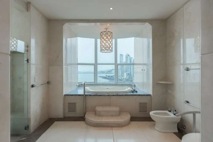 Apartamento en Punta Pacifica I linea blanca I con terraza y 2 depósitos - Imagen 14