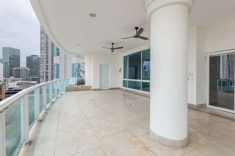 Apartamento en Punta Pacifica I linea blanca I con terraza y 2 depósitos - Imagen 8