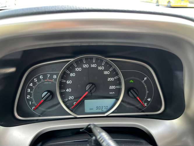 Toyota RAV4 2015 - Imagen 10