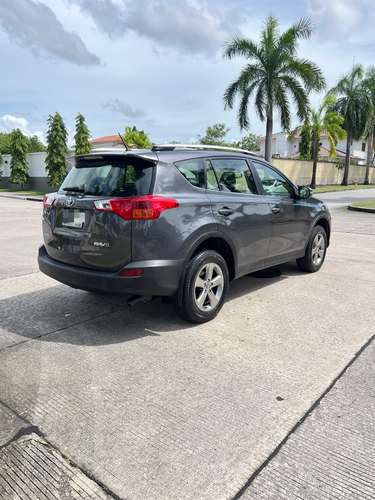 Toyota RAV4 2015 - Imagen 13