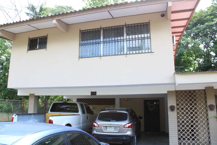  ¡EL ESPACIO QUE TU FAMILIA SIEMPRE SOÑÓ! | Casa en Alquiler con Bohío y Amplios Jardines. PQ.