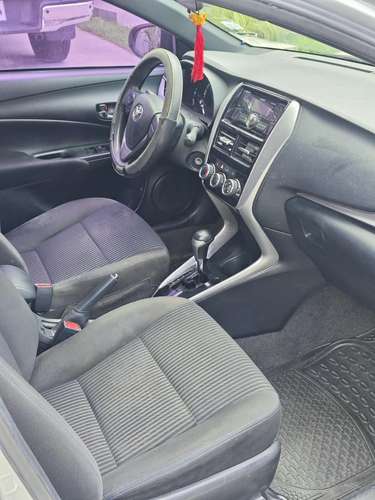 TOYOTA YARIS HATCHBACK - Imagen 3