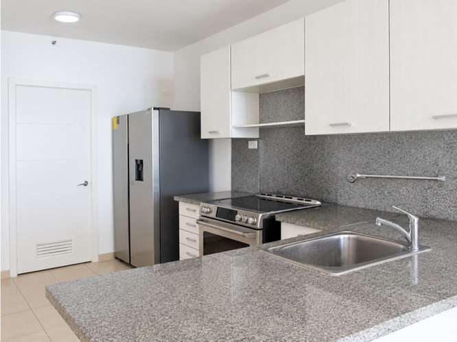 ALQUILER DE APARTAMENTO EN PH WHITE - Imagen 5