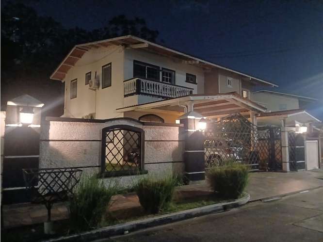 Casa en alquiler/ villa lucre la Pulida (KE)