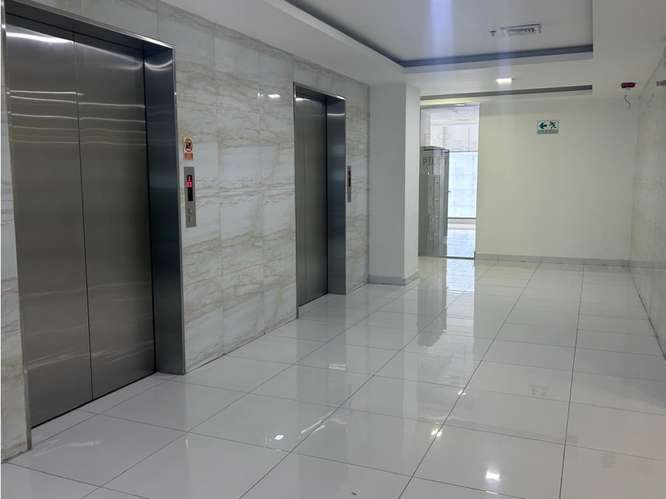 OFICINA AMOBLADA,  ALQUILER O VENTA EN PAITILLA | 125.89 M² (MZ) - Imagen 11
