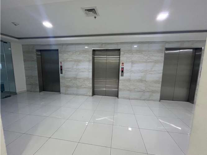 OFICINA AMOBLADA,  ALQUILER O VENTA EN PAITILLA | 125.89 M² (MZ) - Imagen 14