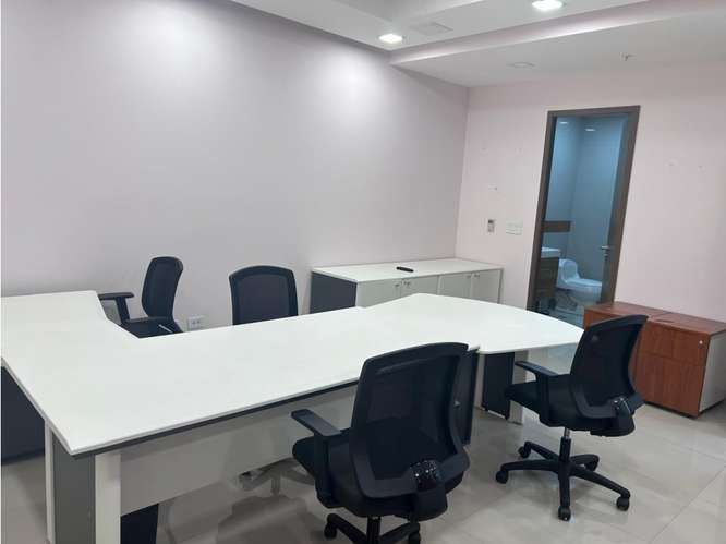 OFICINA AMOBLADA,  ALQUILER O VENTA EN PAITILLA | 125.89 M² (MZ) - Imagen 2