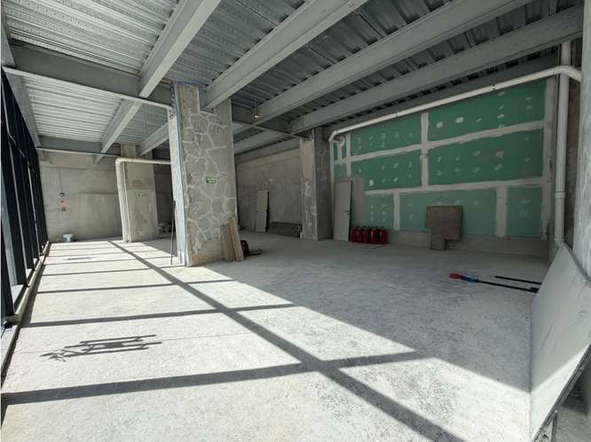 LOCAL COMERCIAL ALQUILER - SAN FRANCISCO - THE HUB - Imagen 2