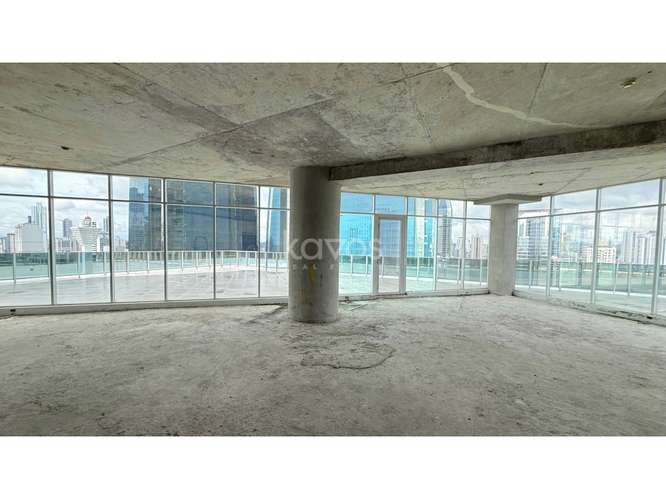 VENTA DE LOCAL COMERCIAL - PISO COMPLETO EN F&F TOWER ( EL TORNILLO) - Imagen 4