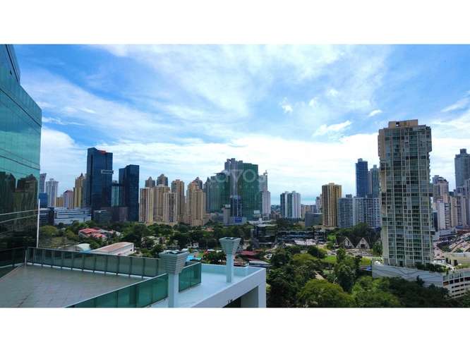 VENTA DE LOCAL COMERCIAL - PISO COMPLETO EN F&F TOWER ( EL TORNILLO) - Imagen 9