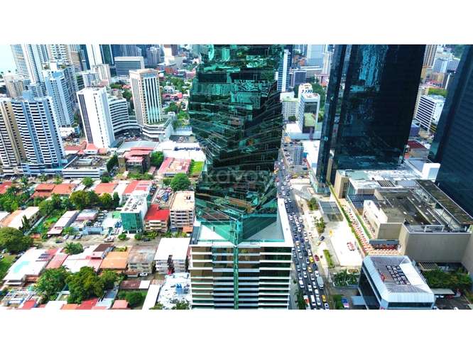 VENTA DE LOCAL COMERCIAL - PISO COMPLETO EN F&F TOWER ( EL TORNILLO)