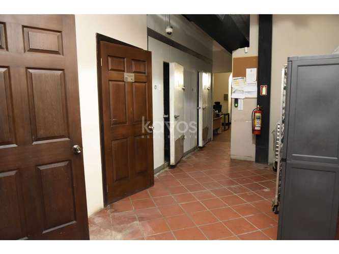 ALQUILER DE LOCAL, IDEAL PARA RESTAURANTE - CASCO ANTIGUO - Imagen 11