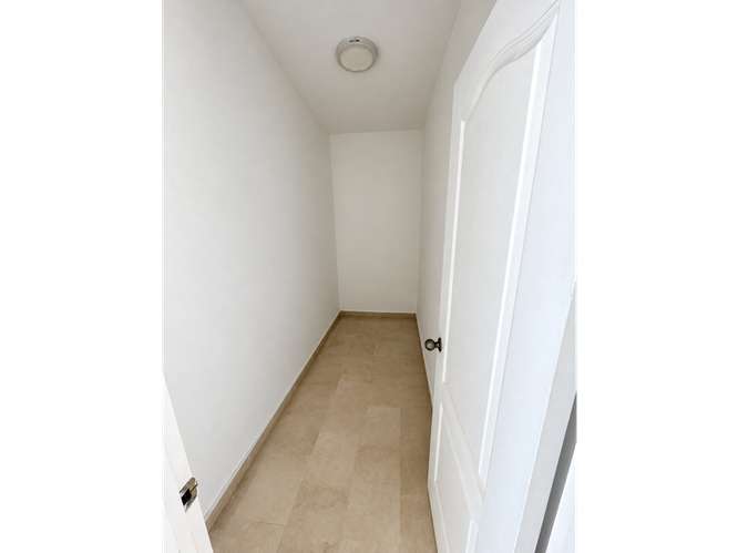 VENDO APARTAMENTO AVENIDA BALBOA MIRAMAR