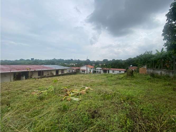 SE VENDE TERRENO 600M EN 24 DE DICIEMBRE VILLA MARTA AREA RESIDENCIAL - Imagen 7