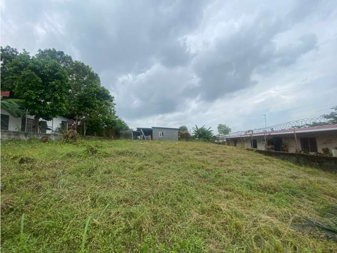 TERRENO / 24 DE DICIEMBRE / VILLA MARTA / 600 M2 / AREA RESIDENCIAL - Imagen 4