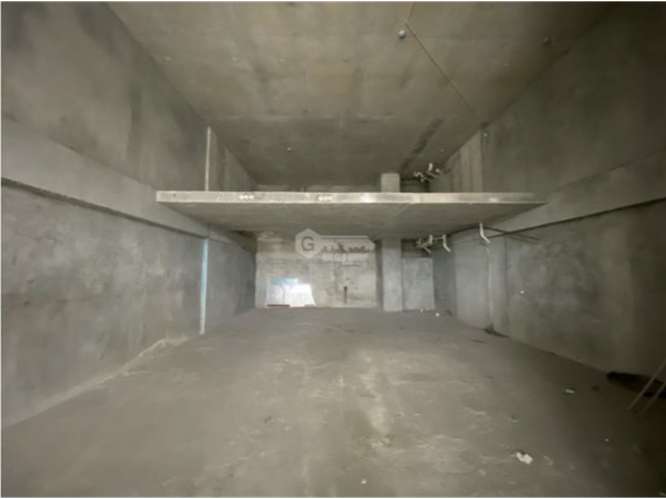 LOCAL COMERCIAL / VIA BRASIL / 217 M2 / CITY MALL  / PLANTA BAJA