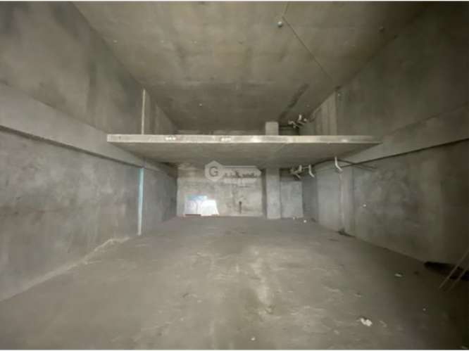 LOCAL COMERCIAL / VIA BRASIL / 217 M2 / CITY MALL  / PLANTA BAJA