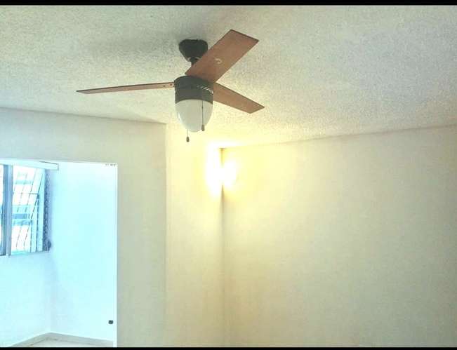 Alquilo lindo apartamento vacío , en Carrasquilla  - Imagen 10