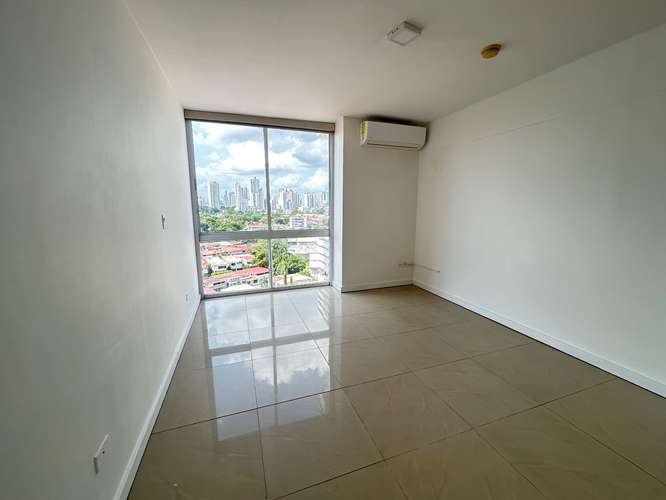 PH Bahía del Golf: apartamento amueblado de 98 m² con balcón y vista a las montañas en Coco del Mar - Imagen 9