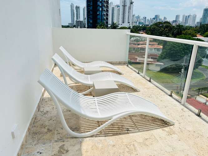 PH Bahía del Golf: apartamento amueblado de 98 m² con balcón y vista a las montañas en Coco del Mar - Imagen 14
