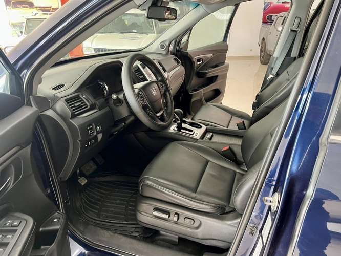 2019 Honda Ridgeline AWD Solo 105,000 kms Automatica - Imagen 8