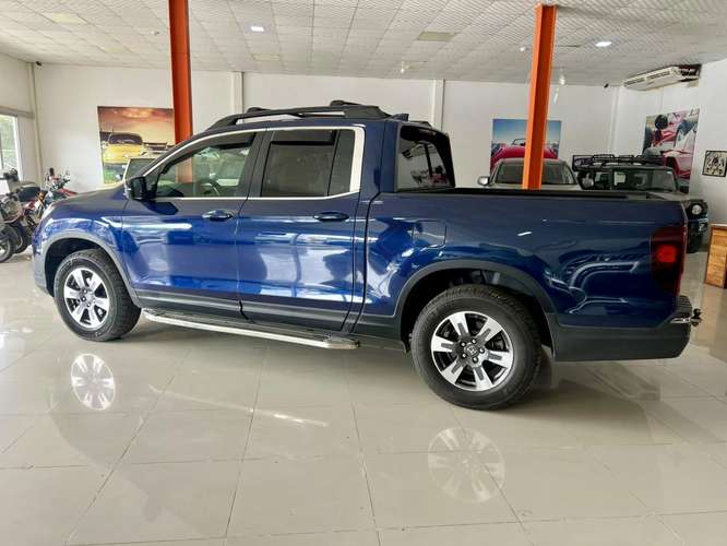 2019 Honda Ridgeline AWD Solo 105,000 kms Automatica - Imagen 14