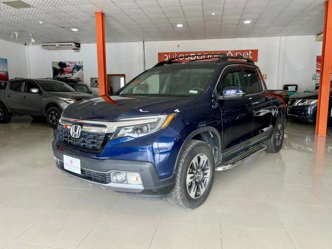 2019 Honda Ridgeline AWD Solo 105,000 kms Automatica