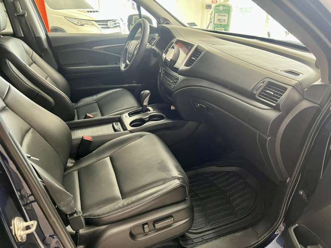 2019 Honda Ridgeline AWD Solo 105,000 kms Automatica - Imagen 6