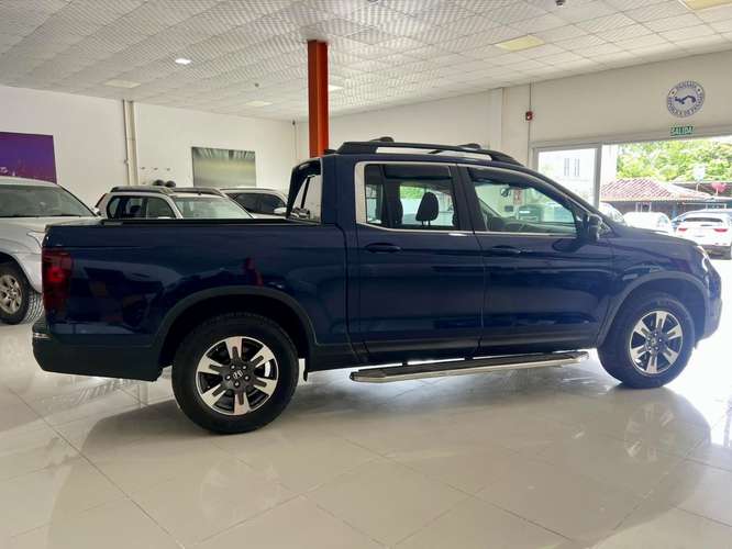 2019 Honda Ridgeline AWD Solo 105,000 kms Automatica - Imagen 11