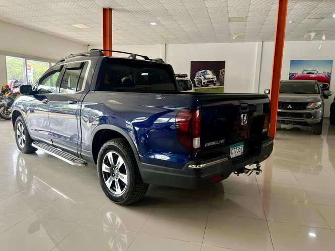 2019 Honda Ridgeline AWD Solo 105,000 kms Automatica - Imagen 13