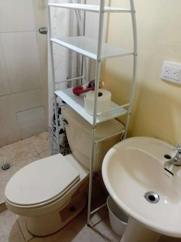 Se alquila casa amplia, en urbanización Nuevo - Imagen 7
