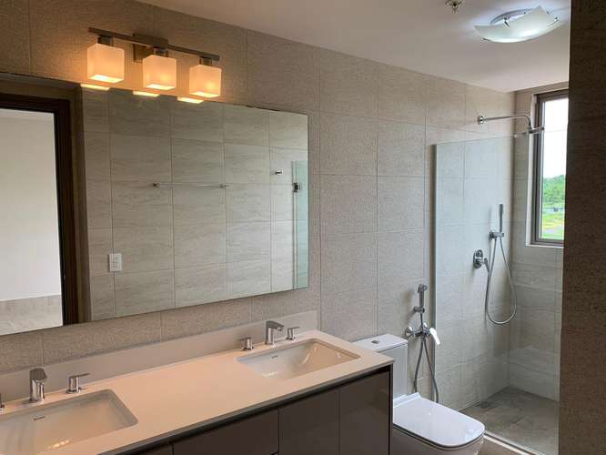Vendo o alquilo espectacular apartamento en PH EXPLORA - Imagen 9