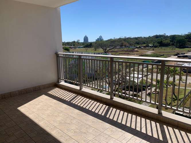 Vendo o alquilo espectacular apartamento en PH EXPLORA - Imagen 6