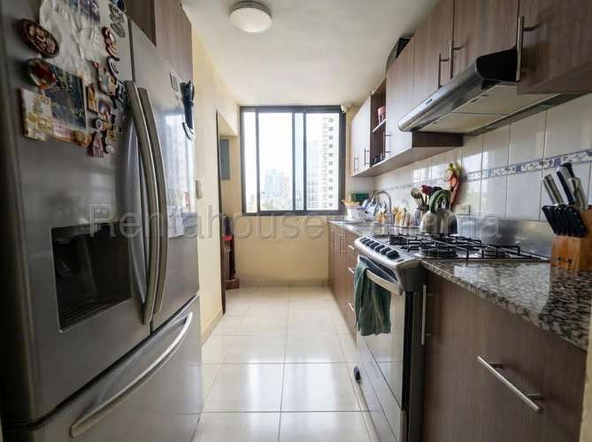  ¡OPORTUNIDAD ÚNICA EN SAN FRANCISCO! 95 m² TOTALMENTE REMODELADO POR SOLO $1,000 (NEGOCIABLE). PQ