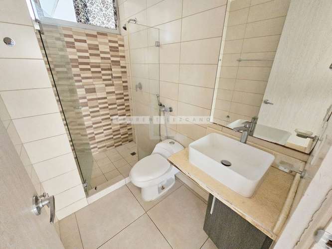 Vendo Apartamento en PH Sky Point de 3 habitaciones 2 parkings. Haga una oferta - Imagen 13