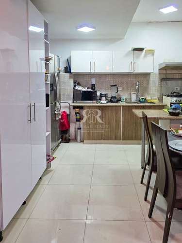 Casa en esquina en Chanis con paneles solares y anexo independiente - Imagen 11