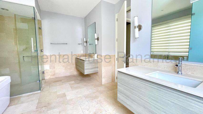 *Oportunidad* Casa en Venta en Ocean Lake Buenaventura 26YCG5650 - Imagen 11