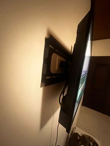 TELEVISOR 32'' / NEVERA NISATO / LAVADORA LG INVERTER - Imagen 3