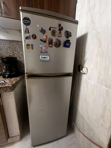 TELEVISOR 32'' / NEVERA NISATO / LAVADORA LG INVERTER - Imagen 4