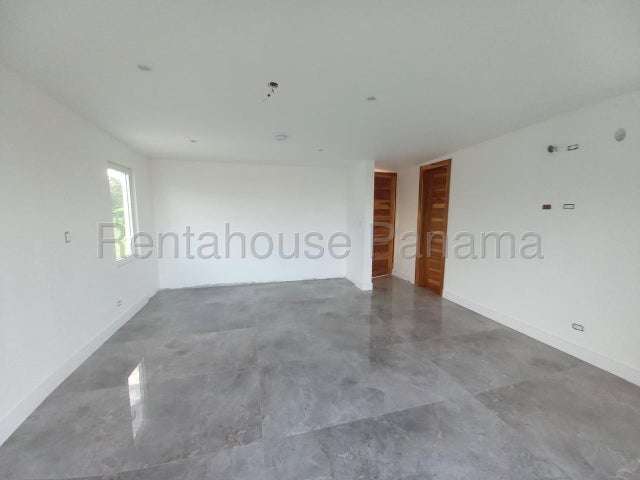 Casa en Venta a estrenar en Pedasi Playa El Toro | Con pozo de Agua y Paneles Solares 26YCG2053 - Imagen 15