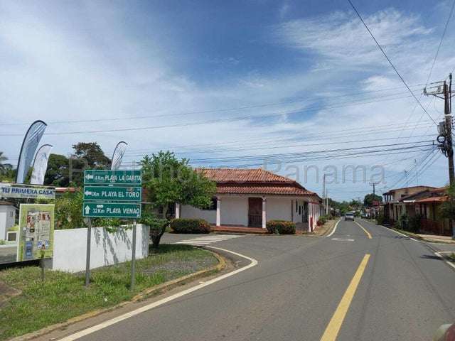 Casa en Venta a estrenar en Pedasi Playa El Toro | Con pozo de Agua y Paneles Solares 26YCG2053 - Imagen 2