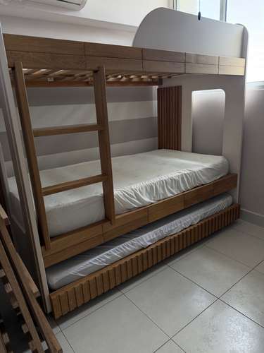 Camarote con cama auxiliar 