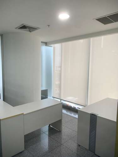 ALQUILO OFICINA EJECUTIVA AMOBLADA DE 188 M² EN F&F TOWER, CALLE 50 | VISTA AL MAR, BALCÓN Y 3 ESTACIONAMIENTOS - Imagen 8