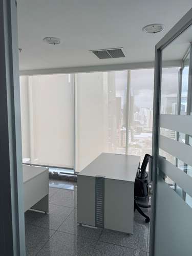 ALQUILO OFICINA EJECUTIVA AMOBLADA DE 188 M² EN F&F TOWER, CALLE 50 | VISTA AL MAR, BALCÓN Y 3 ESTACIONAMIENTOS - Imagen 4