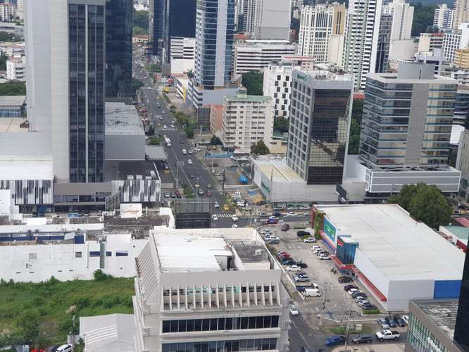 ALQUILO OFICINA EJECUTIVA AMOBLADA DE 188 M² EN F&F TOWER, CALLE 50 | VISTA AL MAR, BALCÓN Y 3 ESTACIONAMIENTOS - Imagen 16