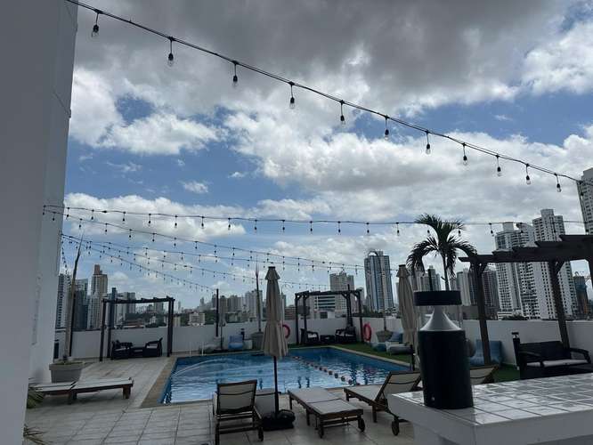 Alquilo PH Marina Plaza | 150 m² + azotea privada de 150 m² | Frente a Multiplaza