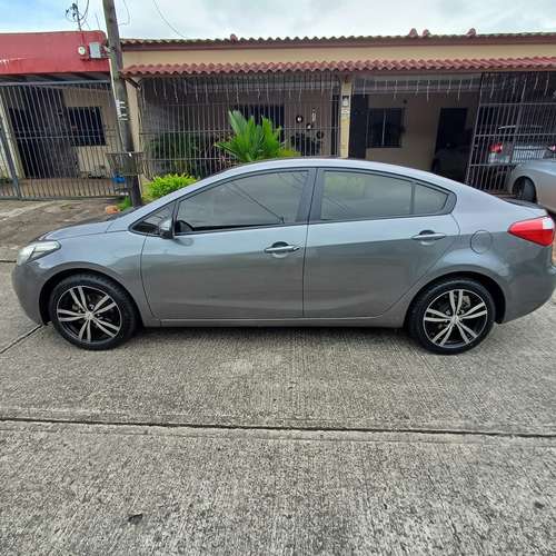 Vendo Kia Cerato 2015 - Imagen 2