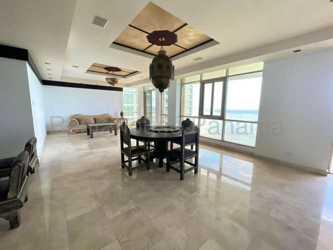 Apartamento en Venta en Punta Pacífica. PACIFIC POINT | 2 Parkigs y Depósito